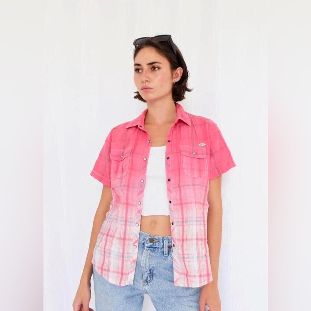 Harley-Davidson plaid ombré pearl snap shirt with embroidered back design. Small - Picture 3 of 11